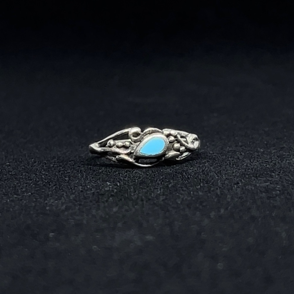 Sterling silver turquoise ring